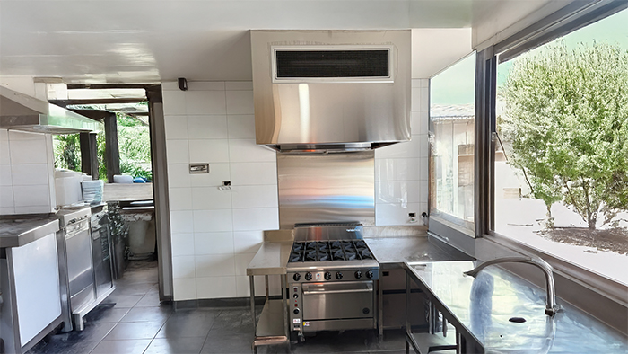 Café Exhaust Canopies For Low Ceilings